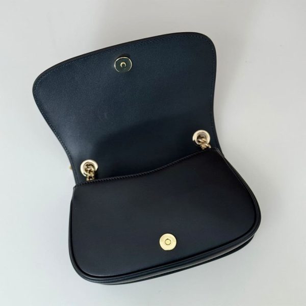 Gucci Blondie small shoulder bag