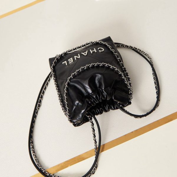 CHANEL 22 MINI HANDBAG(HIGH-END GRADE)