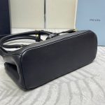 Prada Medium Prada Galleria leather bag(high-end grade)