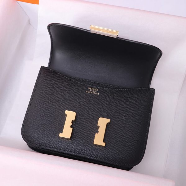 Hermes Constance 18