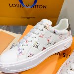 TIME OUT SNEAKER