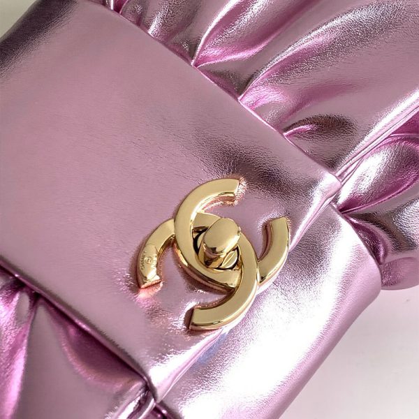 CHANEL Clutch