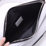 LV Outdoor Messenger