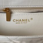 CHANEL MINI FLAP
