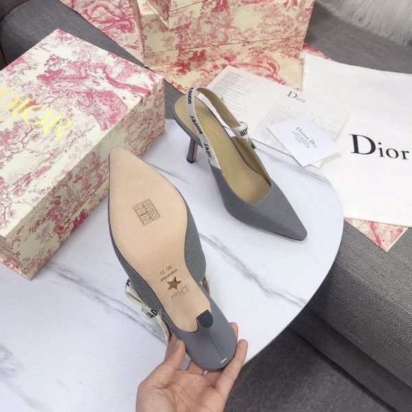 J'Adior Slingback Pump