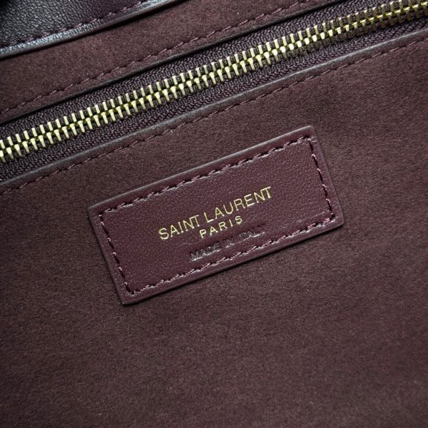 YSL le 5 à 7 in patent leather(HIGH-END GRADE)