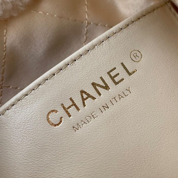 CHANEL 22 MINI HANDBAG(HIGH-END GRADE)