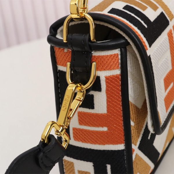 Fendi Baguette(high-end grade)