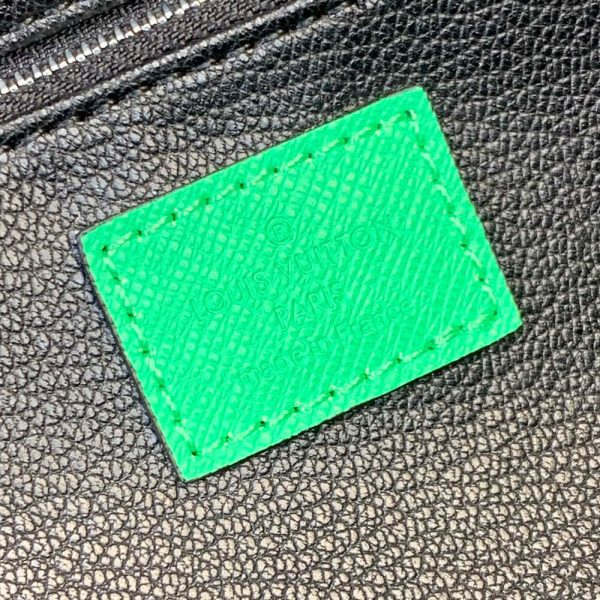 LV Dopp Kit