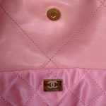 CHANEL 22 SMALL HANDBAG(high-end grade)