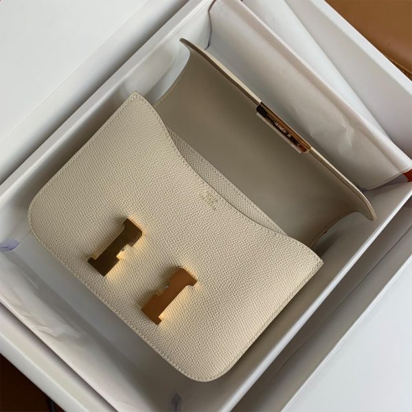 Hermes Constance 18