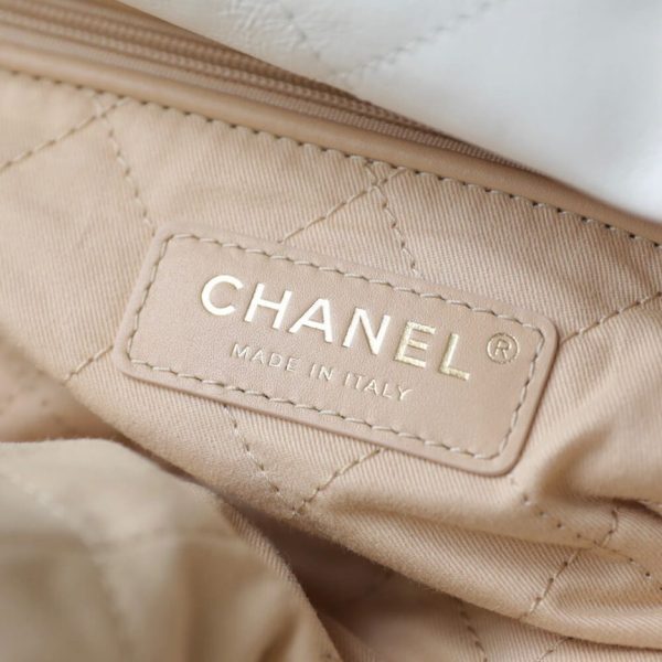 CHANEL 22 HANDBAG(high-end grade)