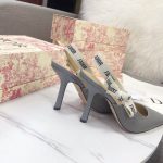 J'Adior Slingback Pump