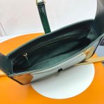 YSL le 5 à 7 in patent leather(HIGH-END GRADE)