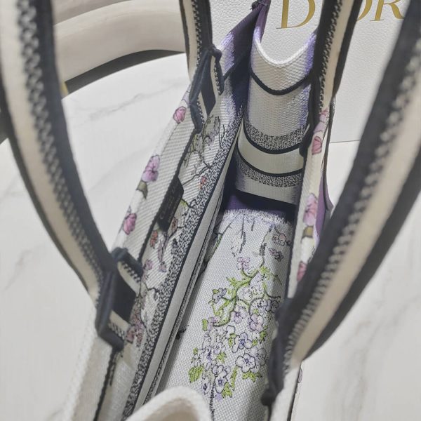 Medium Dior Book Tote