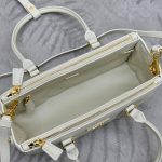 Prada Medium Prada Galleria leather bag(high-end grade)