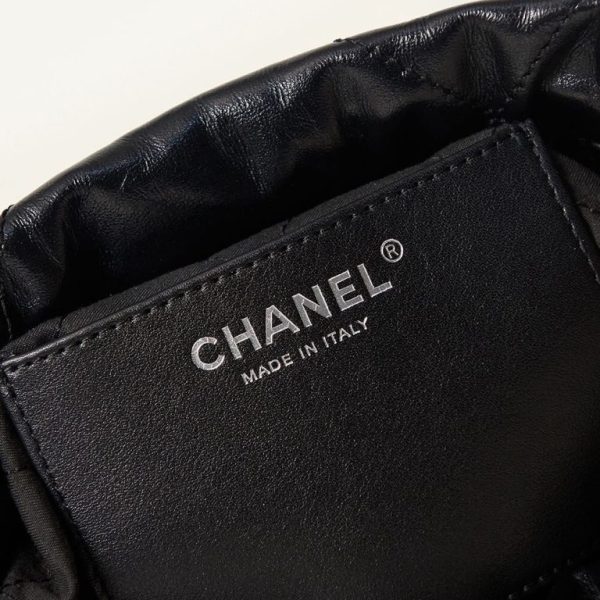 CHANEL 22 MINI HANDBAG(HIGH-END GRADE)