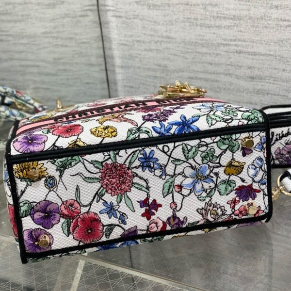 Dior Medium Lady D-Lite Bag